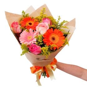 thumb-buque-de-gerberas-e-rosas-1